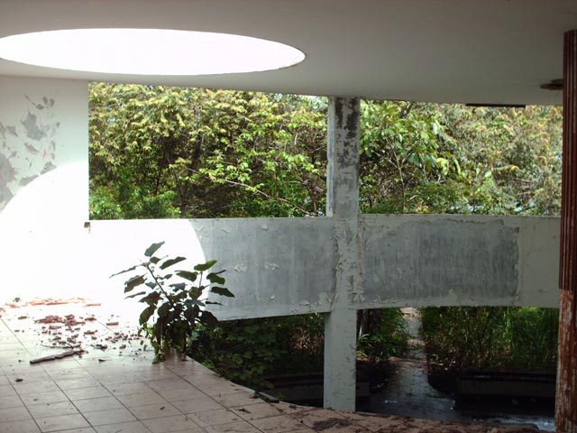 Manuel Noriegaâ€™s House at Decameron Beach, Panama