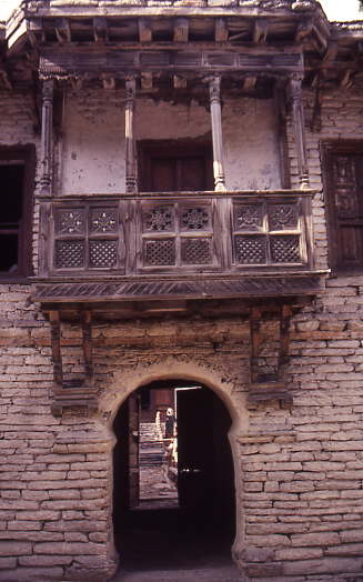 entrance-thakali-house