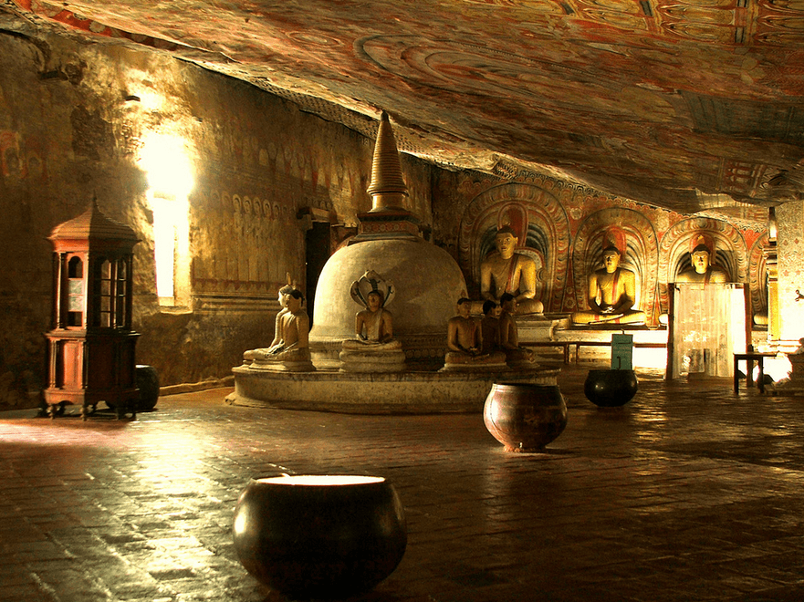 Dambulla Cave Temples - Buddha Statues